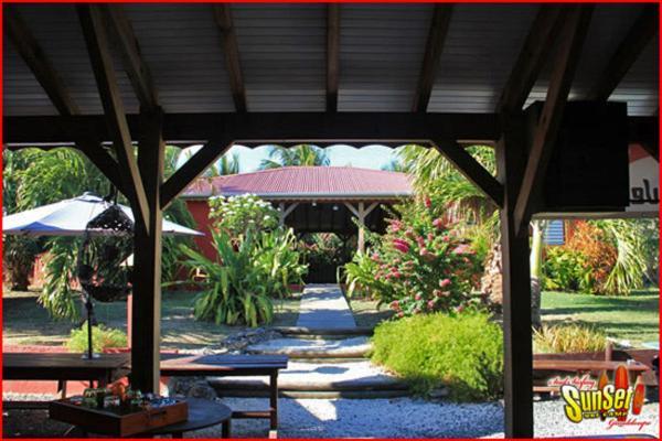 Sunset Surf Camp Hostel Saint-Francois  Exterior foto